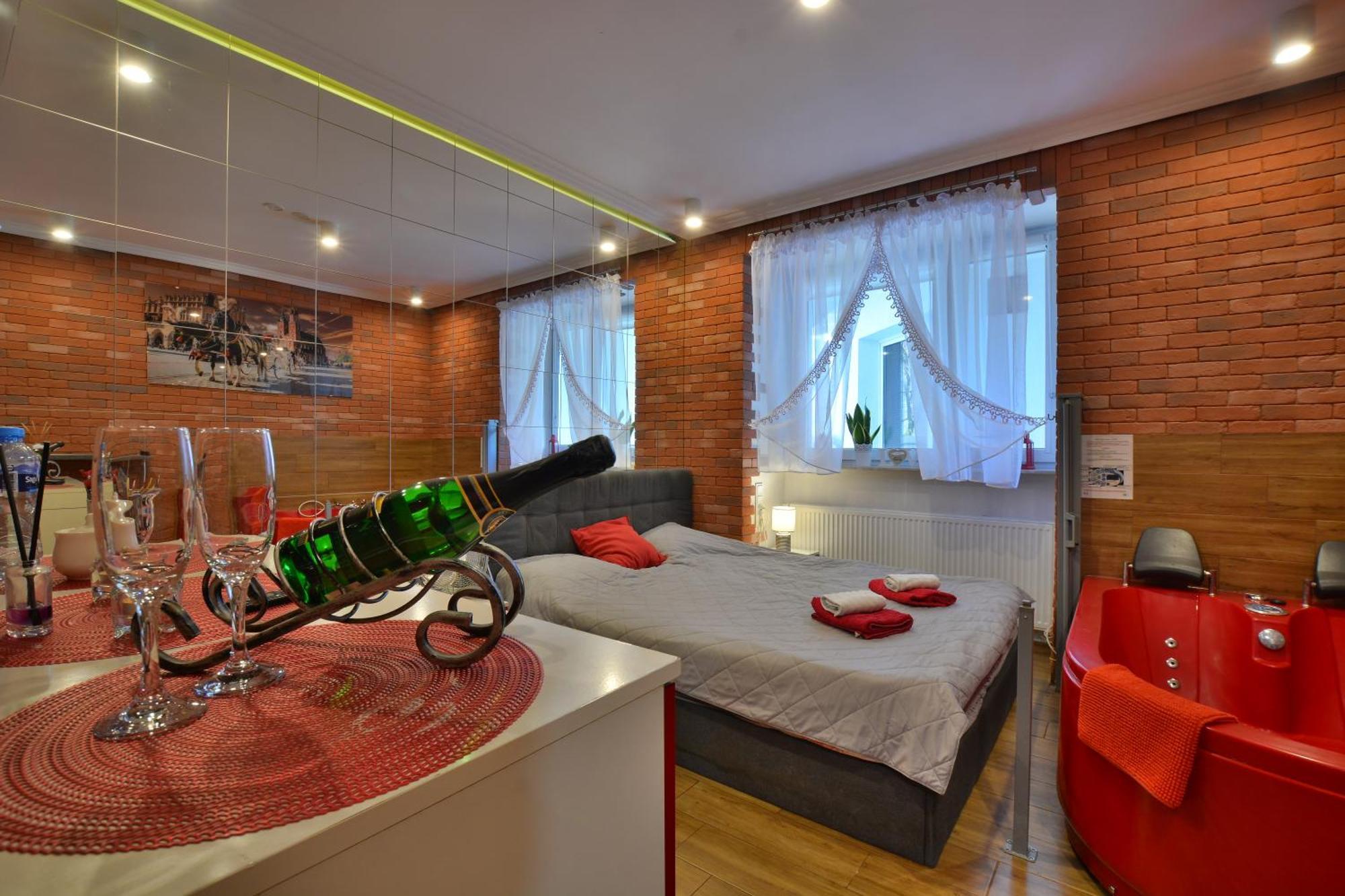 Jacuzzi Apartment Red Kraków Zewnętrze zdjęcie