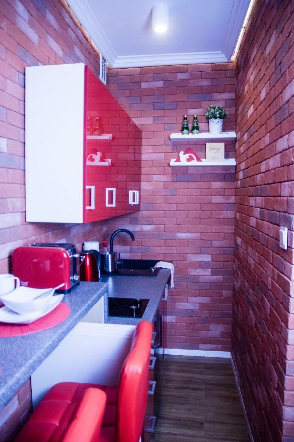 Jacuzzi Apartment Red Kraków Zewnętrze zdjęcie